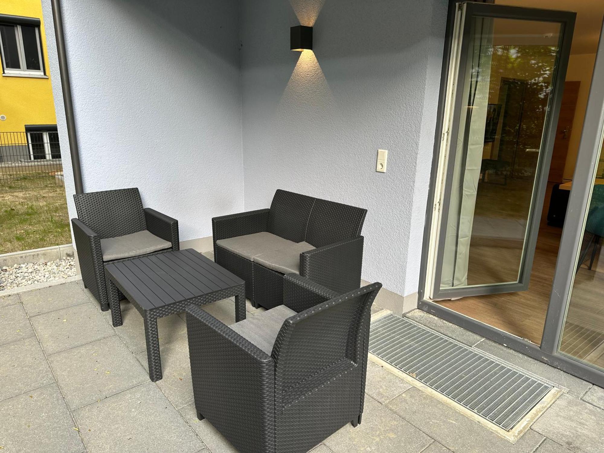 Mm Lodge - Apartments In Innenstadtlage Mit Parkplatz Augusta Esterno foto