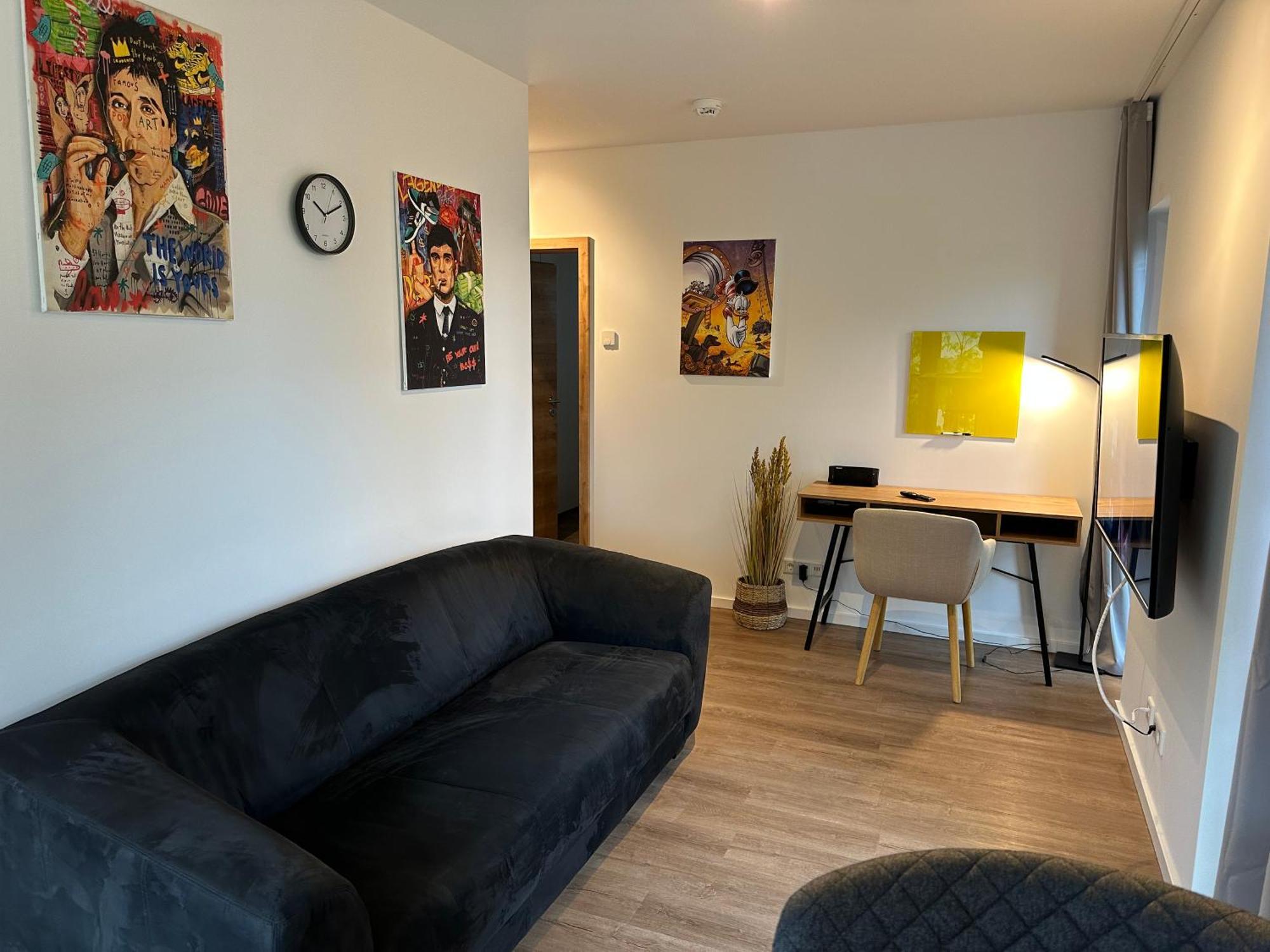 Mm Lodge - Apartments In Innenstadtlage Mit Parkplatz Augusta Esterno foto